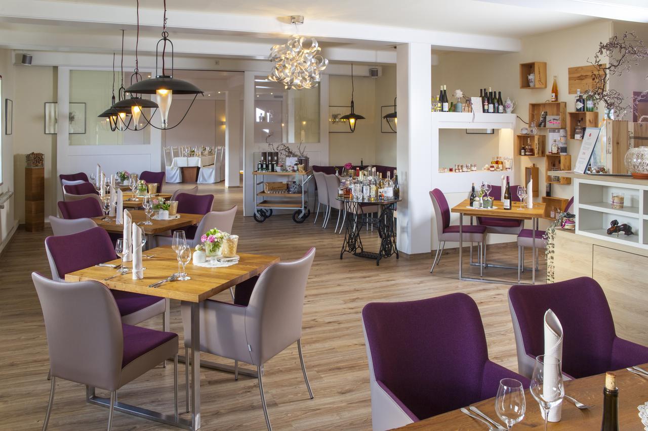 Landhotel Rosenschaenke Kreischa Екстер'єр фото